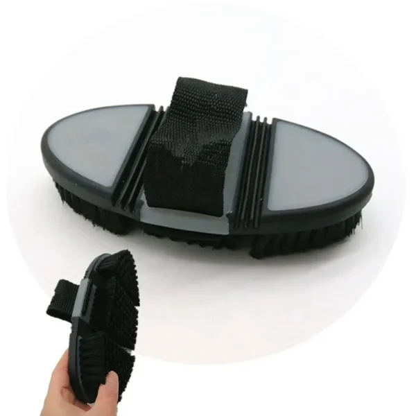 Horse Grooming Kit: Free Logo Wooden & Plastic Brush. - Image 9